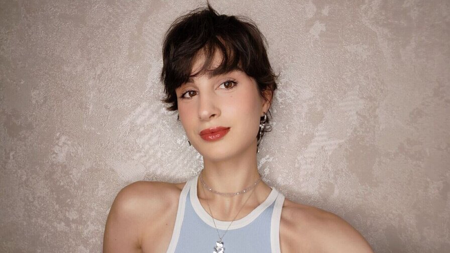 AdelinePerle