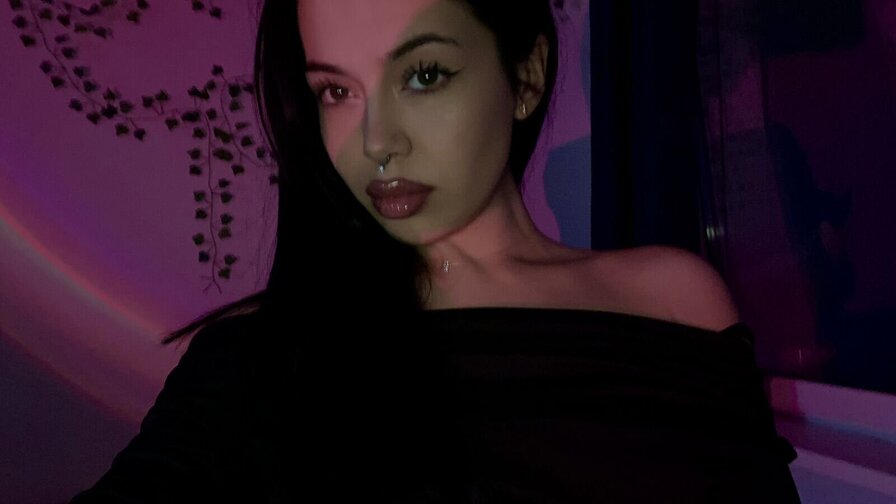 MelinaRayne