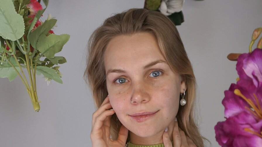 LeandraAsai